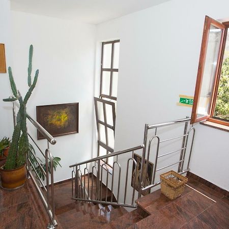 Apartments Mihic Makarska Bagian luar foto