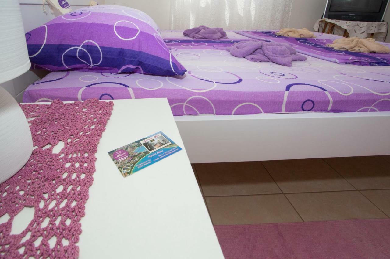 Apartments Mihic Makarska Bagian luar foto