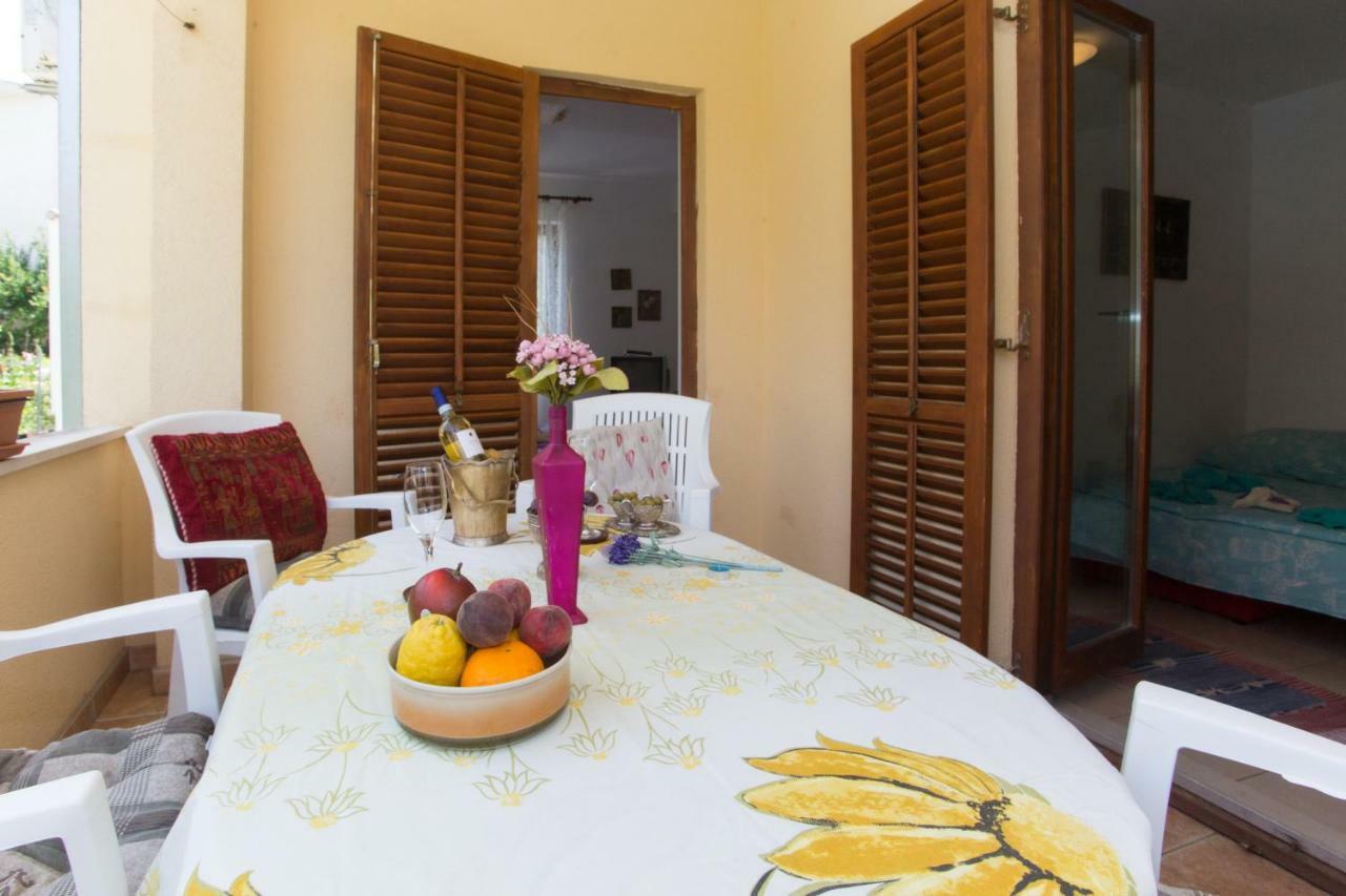 Apartments Mihic Makarska Bagian luar foto