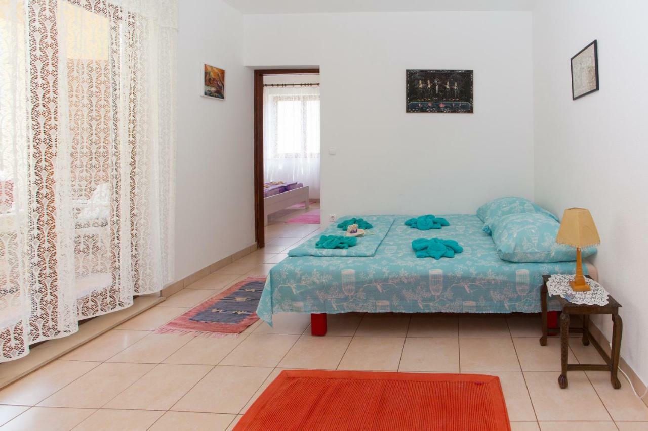 Apartments Mihic Makarska Bagian luar foto